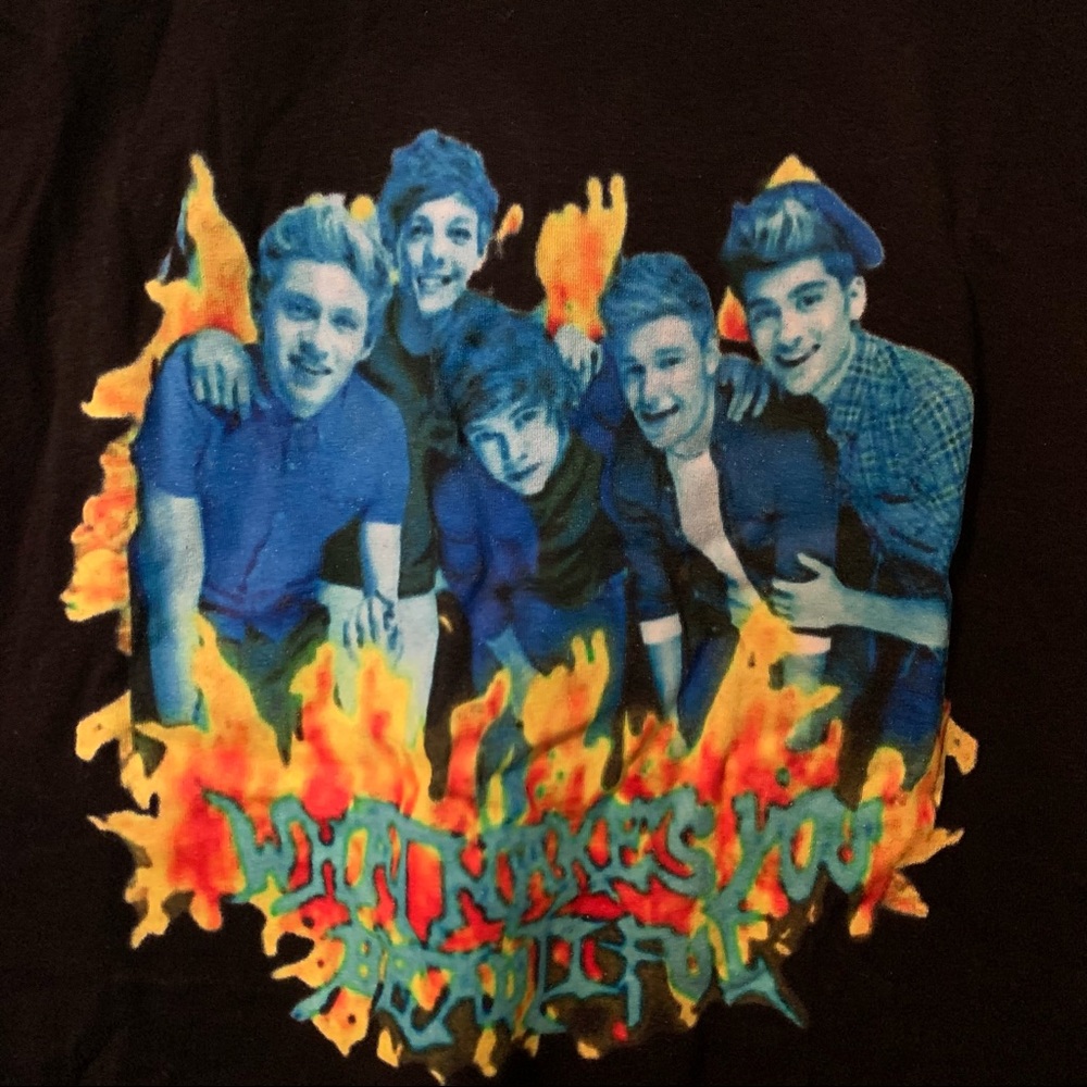 One Direction Band Tee - Picture 2 of 3